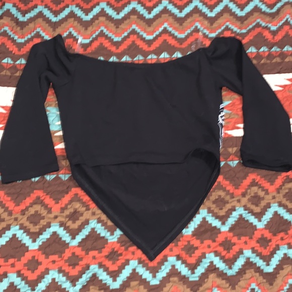 Bandanna Sleeveless Crop Top - Picture 4 of 4